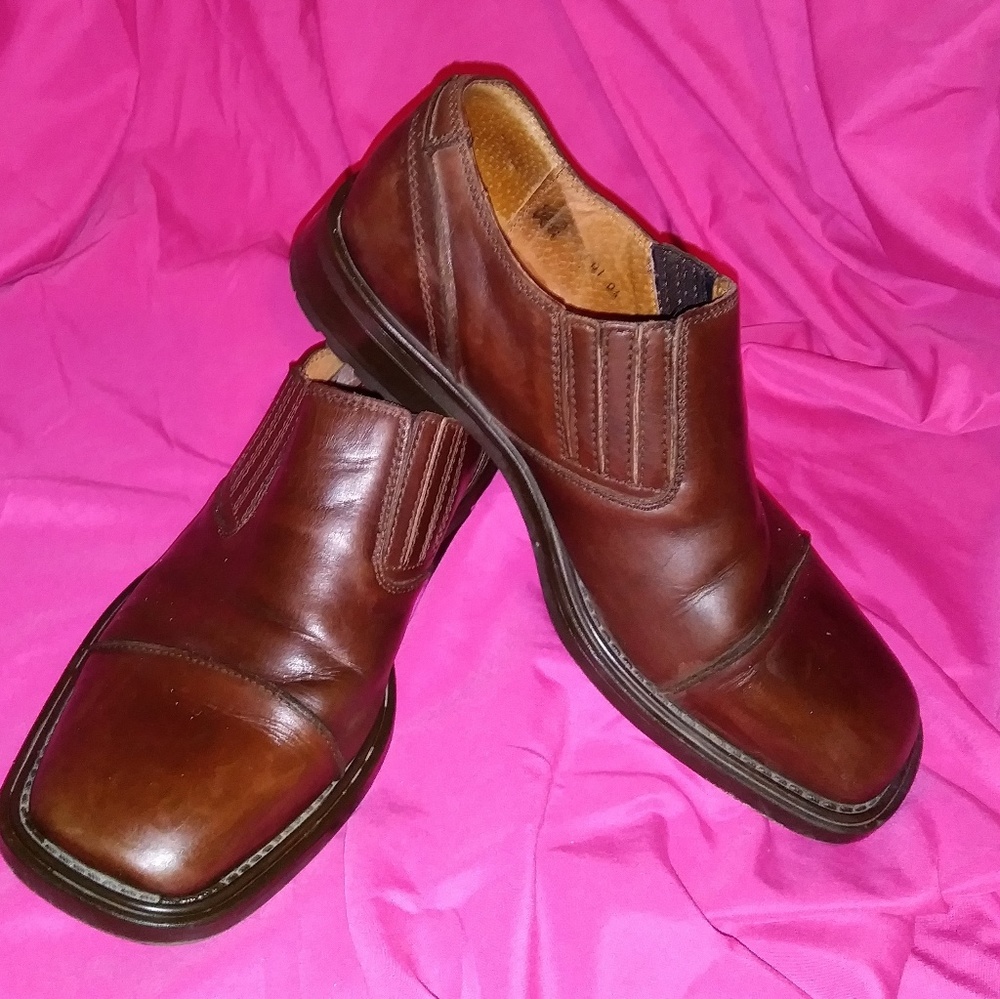 Mens Sketchers Leather loafer